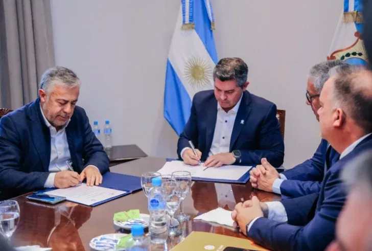 DCC250825-003F06-728x491