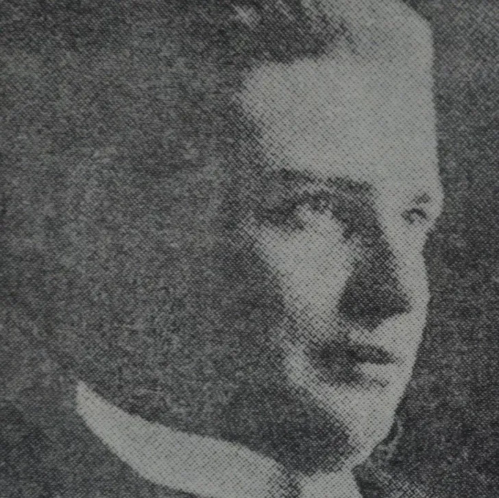 DCC020925-023F01-728x726