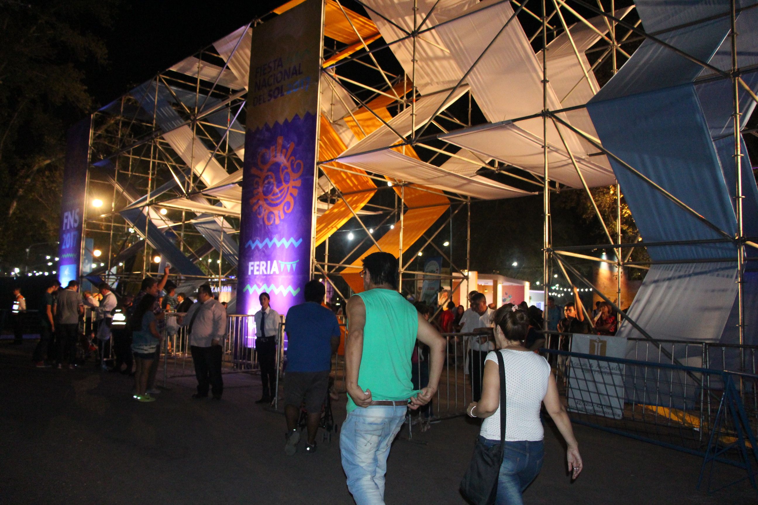 Fiesta Nacional del Sol segundo d&iacute;a 