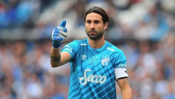 Lucchetti, denunciado por agresión y amenazas