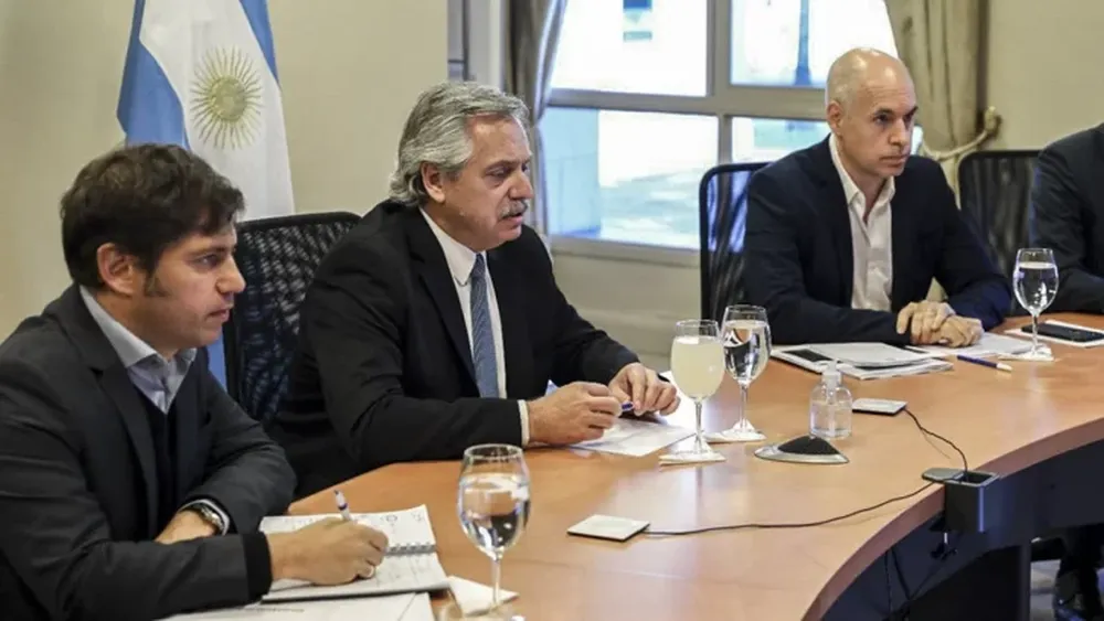 Alberto Fernández se reúne con gobernadores para analizar la situación epidemiológica