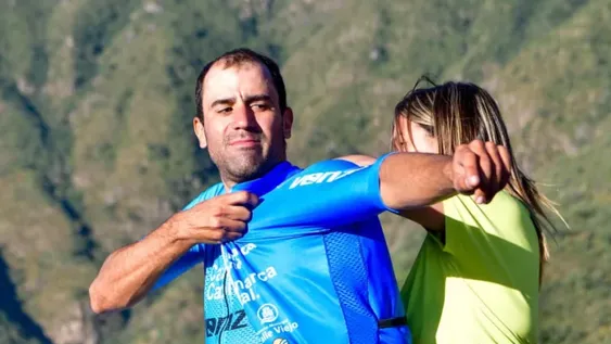 Díaz se mantiene firme en la cima