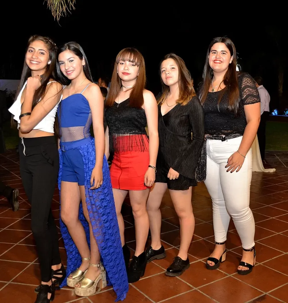 Los 15 años de las primas Belén Papparelli y Valentina Ferrero