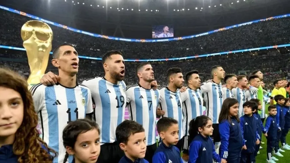 Reviví el momento del Himno Nacional Argentino