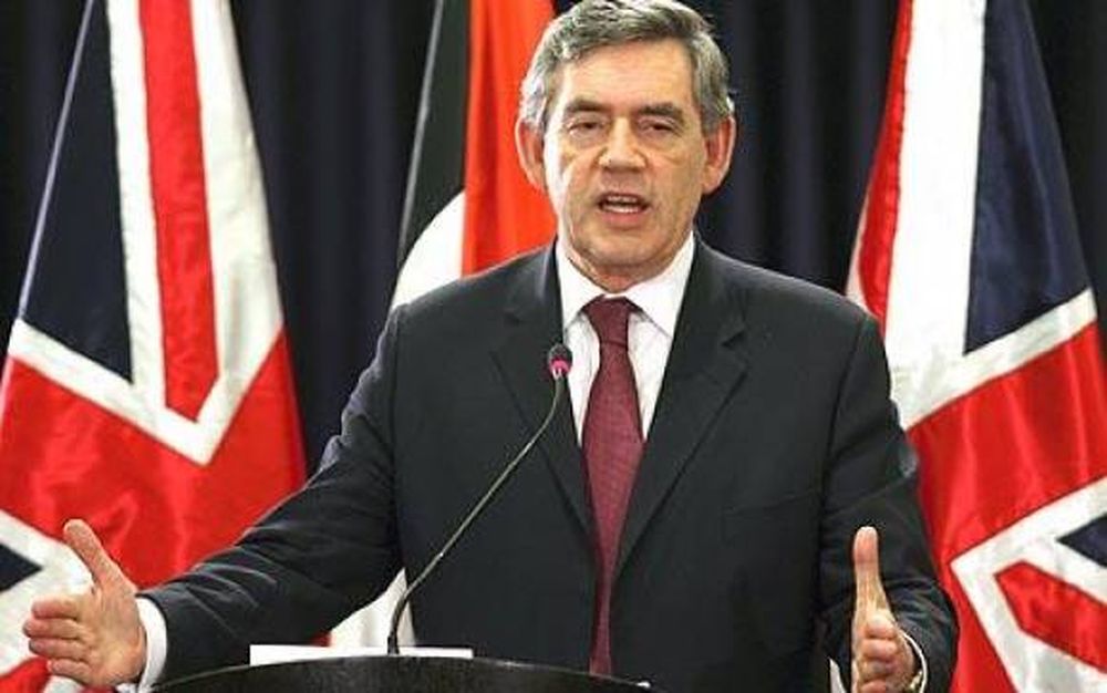Gordon Brown dijo que no piensa renunciar