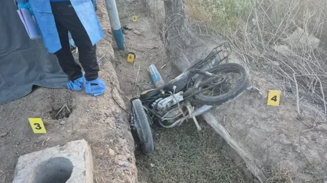 Creen que el joven de 16 años que chocó contra un poste y murió, se quedó dormido