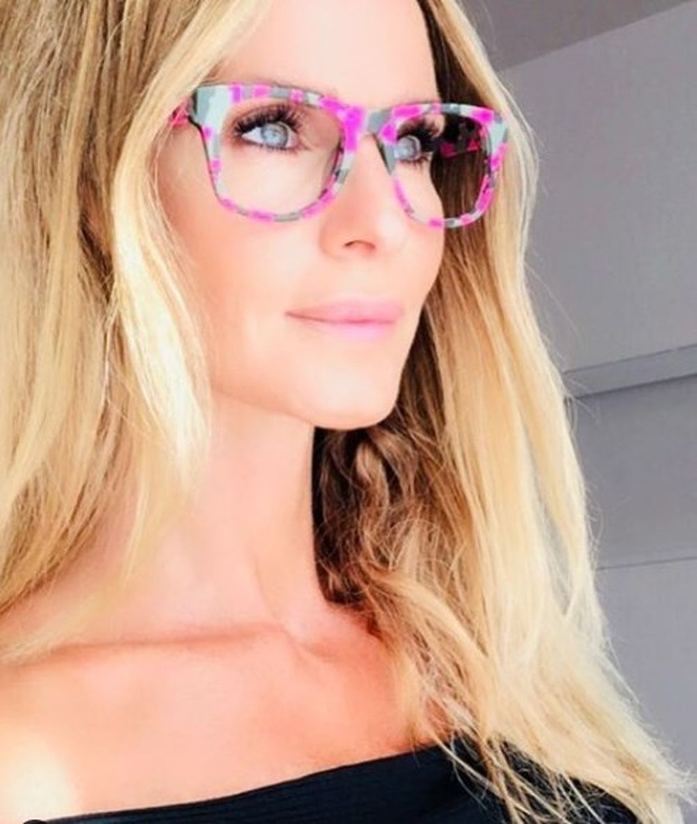 Ivana Nadal se convirtió en una guerrera amazónica tapándose solo con su pelo