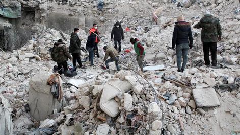 Son casi 20.000 muertos por terremoto en Turquía y Siria y viajan 28 brigadistas argentinos