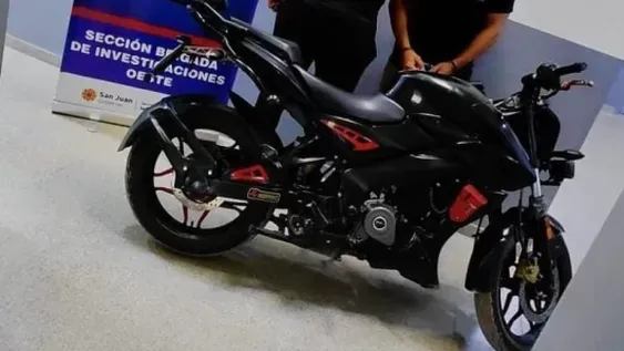 Atraparon a “El Larguirucho” tras robar una moto en el estacionamiento del mayorista Makro