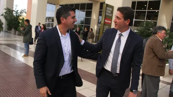 Primer paso para el diálogo opositor, pero Orrego “lo ve difícil” con ciertos partidos