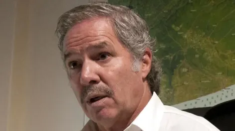 Criticaron a Felipe Solá por su insólito tuit sobre el “cerdo volador”
