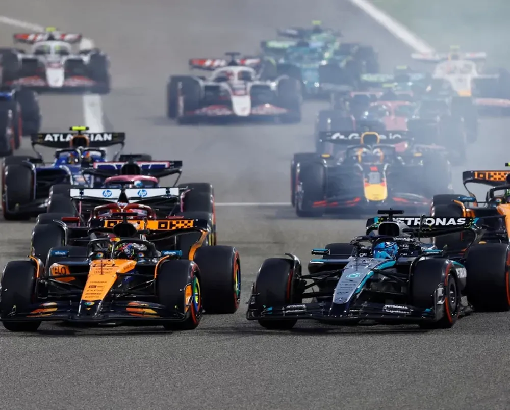 En la largada es cuando (Russell) estuvo más cerca de Piastri.