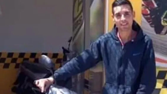 Aún debe la primera cuota de su moto, ya se la robaron y acusa a un “trapito” del centro