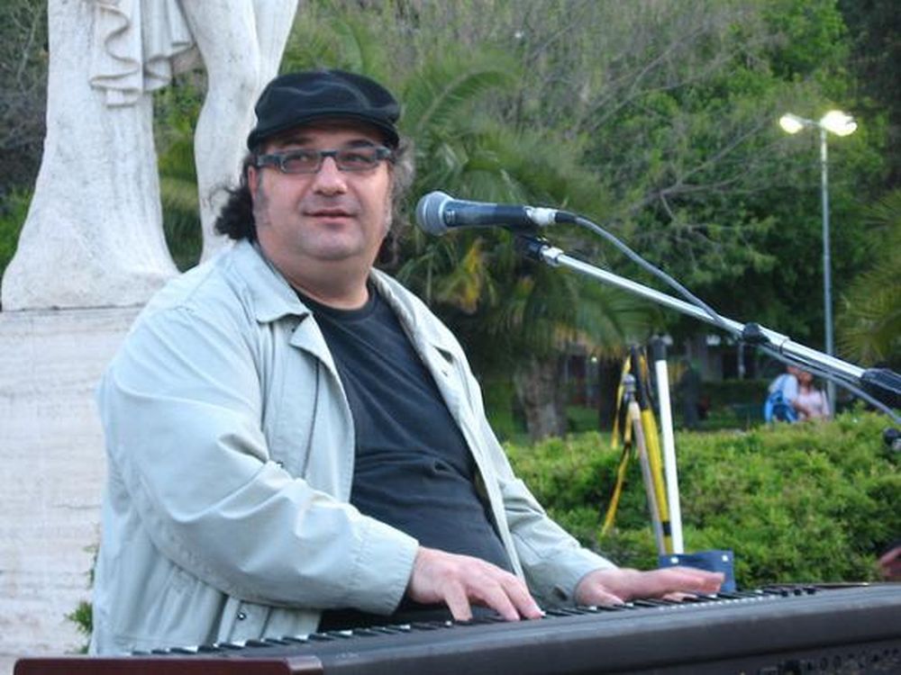 El cura rockero
