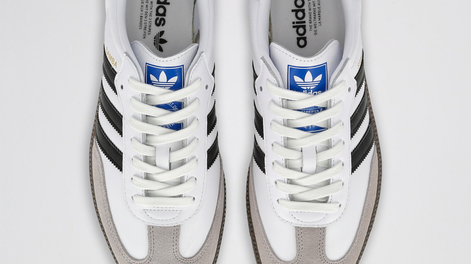 Adidas Samba. Un clásico de la marca de las tres tiras que desborda estilo. Fuente: Adidas.com