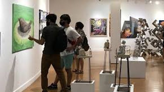 Tres caminos para recorrer