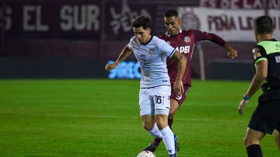 A pesar de perder con Lanús, Talleres avanzó de fase