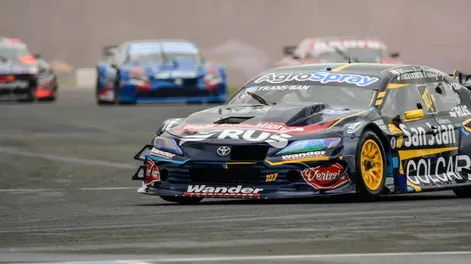 A fondo. Martínez buscará mejorar su rendimiento en Paraná con el Toyota.