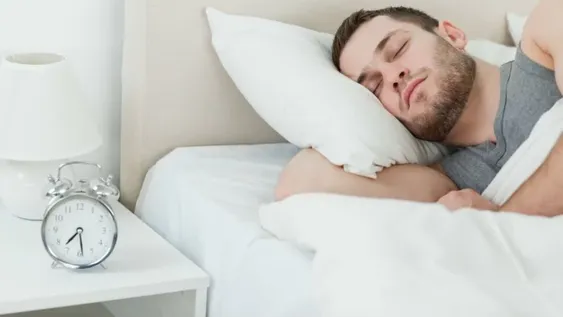 El truco viral de un médico para combatir el insomnio y dormir bien