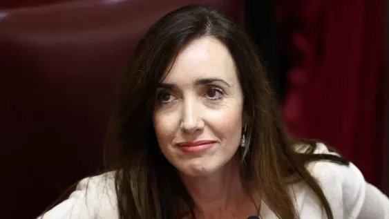 Villarruel cruzó a Milei: lo mandó a “ahorrar en viajes y en la SIDE”