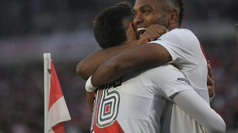 River goleó a Central Córdoba y se acercó a los puestos de vanguardia