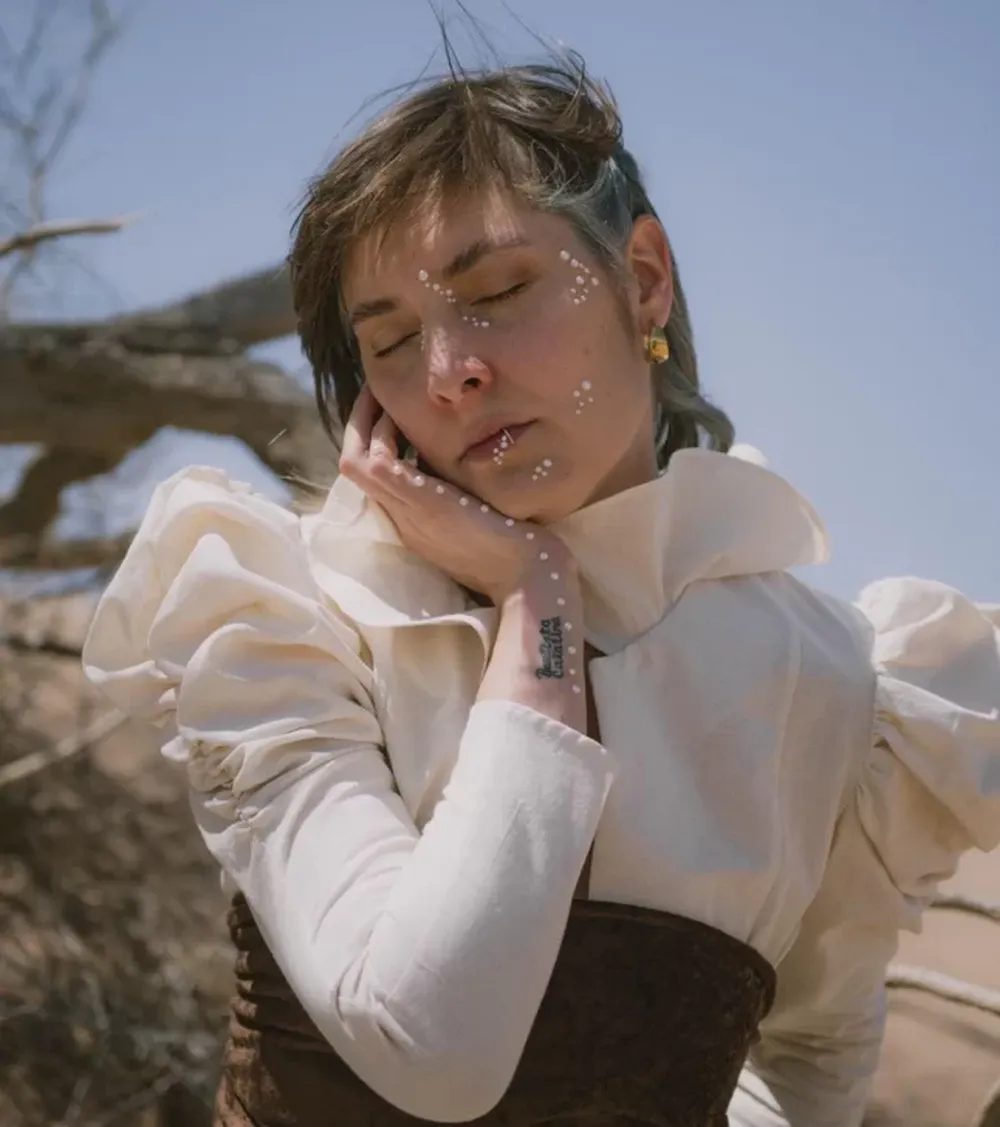 Echega despega como solista