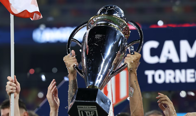 Estudiantes de La Plata es el último campeón del fútbol argentino.