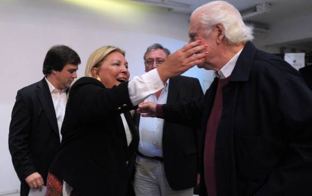 Acuerdan alianza  opositora porteña