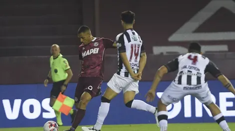 Lanús le ganó a Central Córdoba y volvió a prenderse en la pelea de arriba