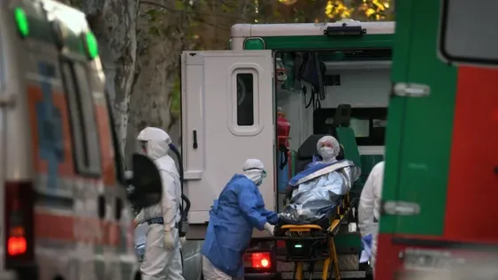 En las últimas 24 horas, hubo 174 muertes y 9.838 casos de coronavirus