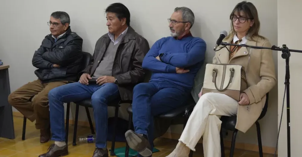 ¿Se quedaban sin autorización con plata que cobraban por el uso del CEF?