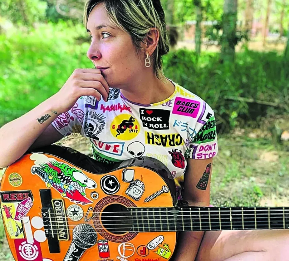 Escuchame una cosita pone música al verano