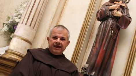 El fraile que fue alumno del Papa y vive en San Juan