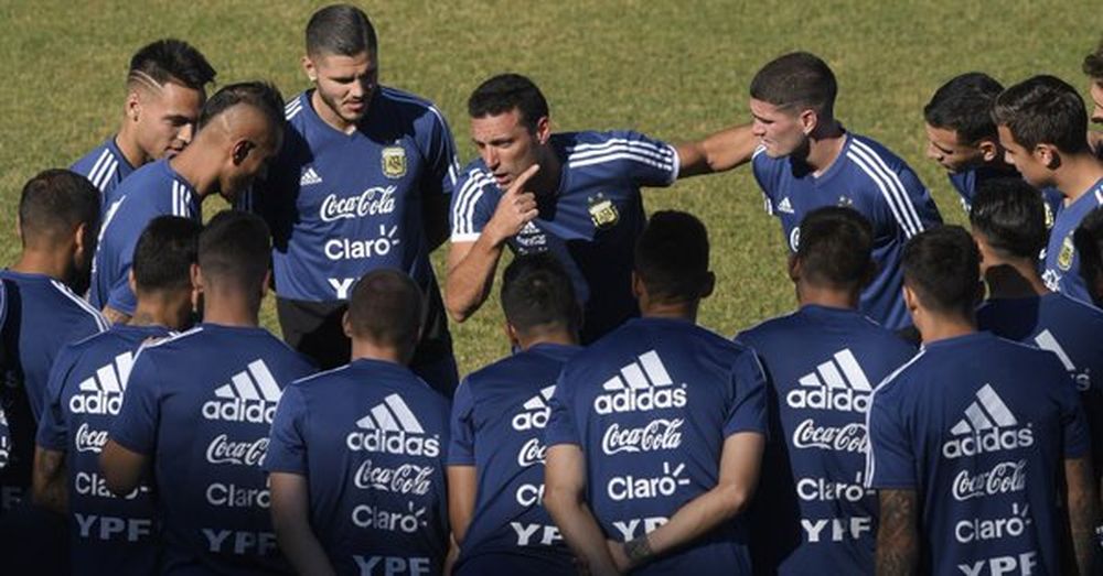 Miadosqui dijo que “está todo dado para que siga Scaloni”