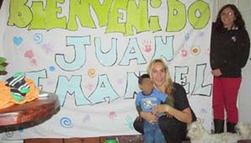 San Luis: dan adopción plena de un niño a una persona trans