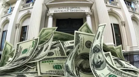 El presidente de la Nación, Javier Milei, se reunirá hoy con su par estadounidense Donald Trump en la Casa Blanca, en momentos en que se celebran las Reuniones Anuales 2025 del Banco Mundial y del Fondo Monetario Internacional.