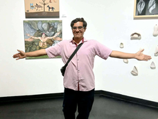 El Chalet Cantoni recibe la retrospectiva de Eduardo Tejada, quien vuelve a exponer de forma individual tras cuatro años de ausencia El Chalet Cantoni recibe la retrospectiva de Eduardo Tejada, quien vuelve a exponer de forma individual tras cuatro años de ausencia