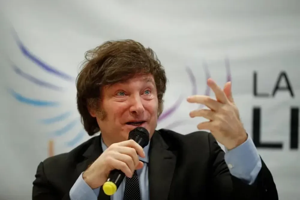 Milei sobre Alberto Fernández: “Está intentando proscribir a la fuerza política más votada”