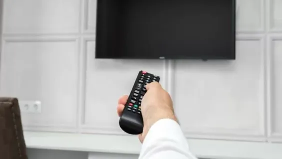 Cómo convertir cualquier televisor en un Smart TV: tres opciones diferentes