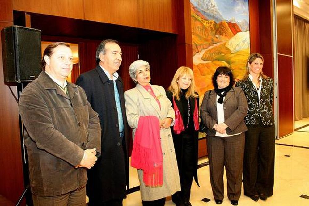 Exposición temática de Paredes