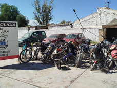 picadas ilegales y ruidos molestos: secuestraron 18 motos en un operativo en caucete picadas ilegales y ruidos molestos: secuestraron 18 motos en un operativo en caucete