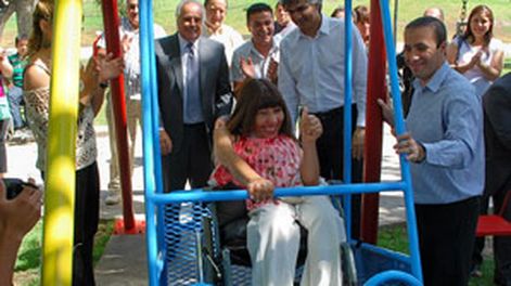 Inauguraron juegos inclusivos en la Plaza Hipólito Yrigoyen