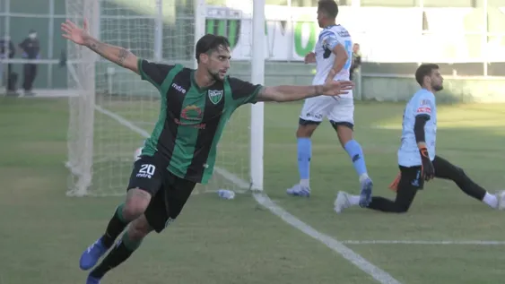 San Martín goleó y se sacó la mufa