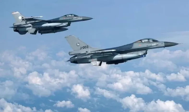 Argentina comprará 24 aviones de combate a Dinamarca con el aval de EEUU