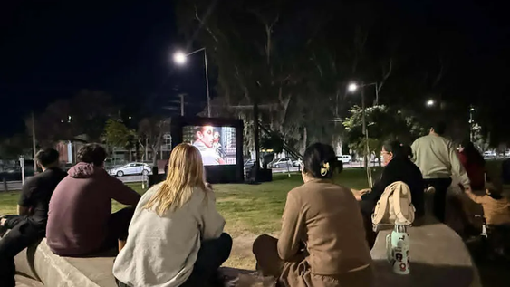 ¿Fuiste al Ciclo de Cine del DIARIO DE CUYO en el Parque de Mayo? ¡Mirá si estás en las fotos!