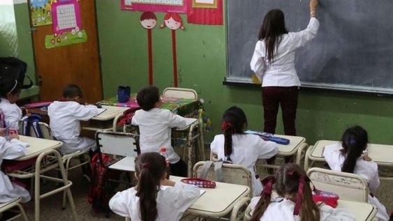 Santa Fe confirmó que no justificará las faltas a clases por el Mundial