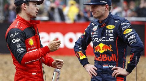 Verstappen y Leclerc fueron penalizados y largarán desde el fondo