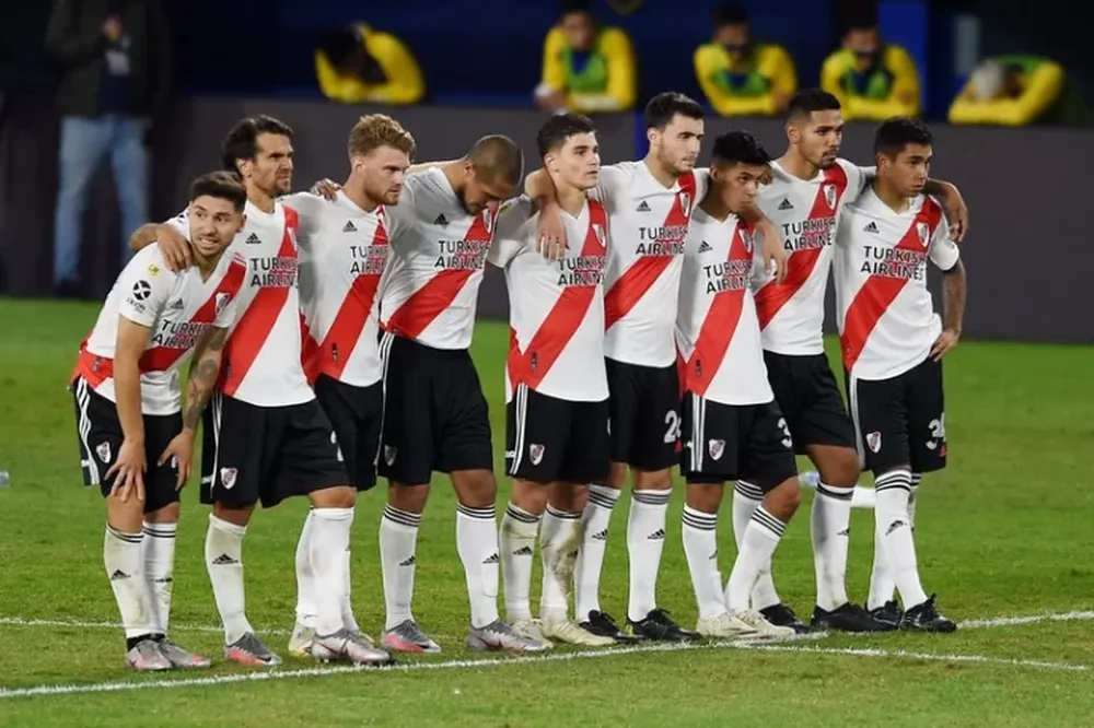 Apenas 10 jugadores disponibles, el complicado panorama de River en la Libertadores