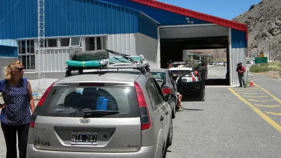 Tras el temporal, despejaron el camino y el Paso de Agua Negra quedó habilitado