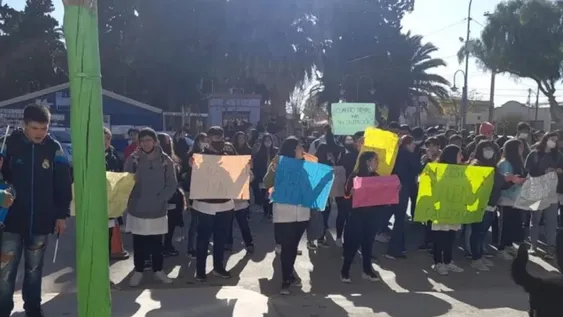 Obras: dicen que antes de que llegue el frío, en las escuelas habrá calefacción